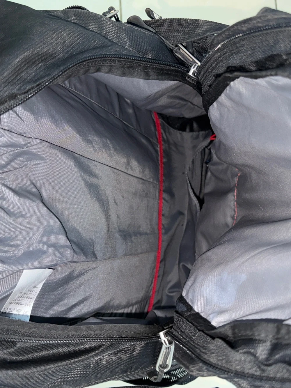 The North Face Solaris 40 Hiking Backpack Black Travel Pack READ DESCRIPTION